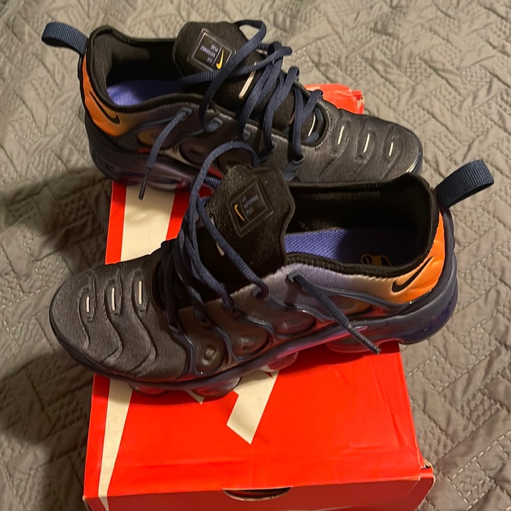 AIR VAPORMAX PLUS